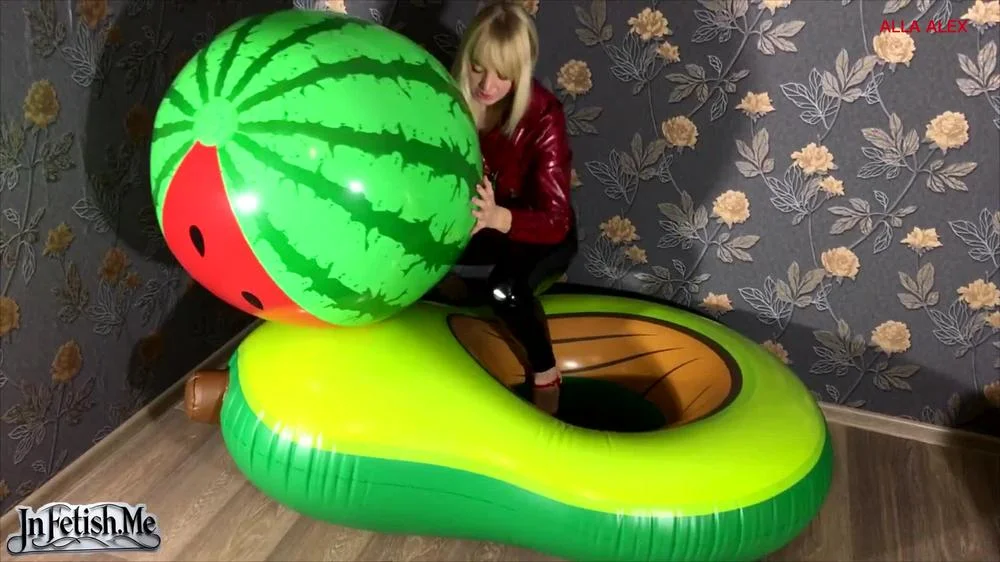 Cover Allaalexinflatable - Alla Hotly Fucks Big Beach Ball Watermelon Riding And Blows It Off At The End Of The Video!!! - Inflatables Non-Pop, Beach Balls, Pvc-Vinyl