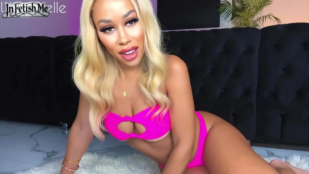 Cover WowArielle - Pretty Face = Hard Cock - Lip Worship, Eye Contact